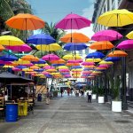 L'allée des parapluies au Caudan a Port-Louis l'allée des parapluies a Port-Louis