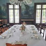 Salle a manger du domaine de Labourdonnais Salle a manger du domaine de Labourdonnais