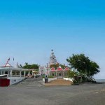 Temple Shiv Sagar Mandir entouré d'eau Temple Shiv Sagar Mandir entouré d'eau , Est Ile Maurice